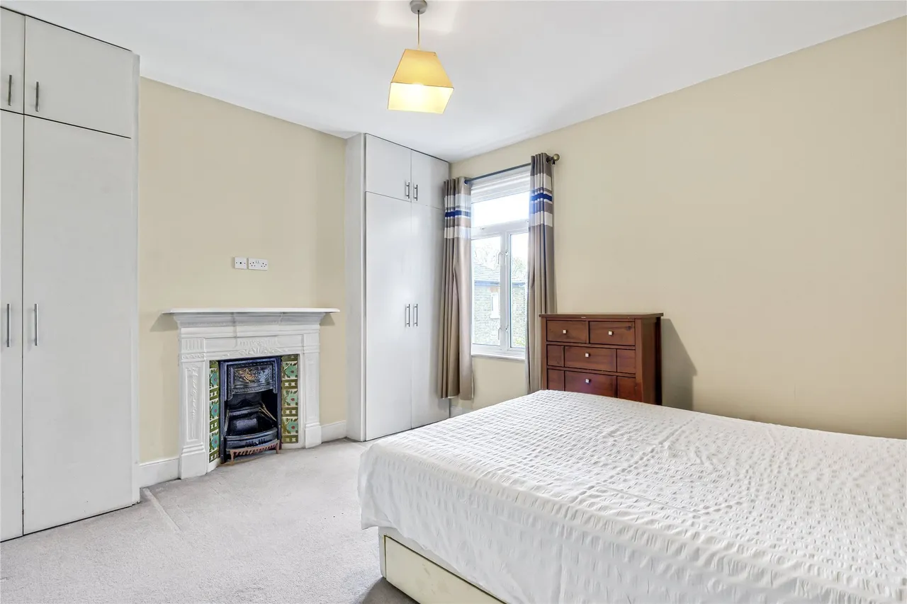 Fulham Palace Road, Fulham, London, SW6, photo 5