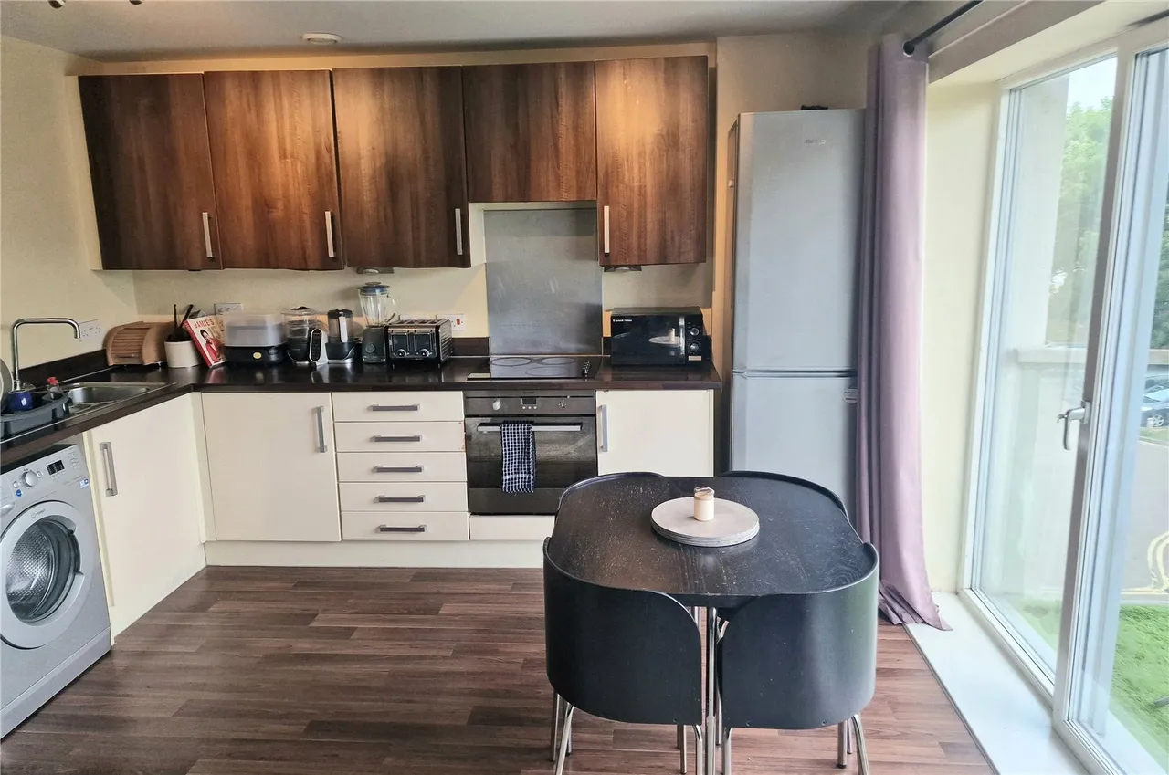 Station Lane, Pitsea, SS13, photo 6