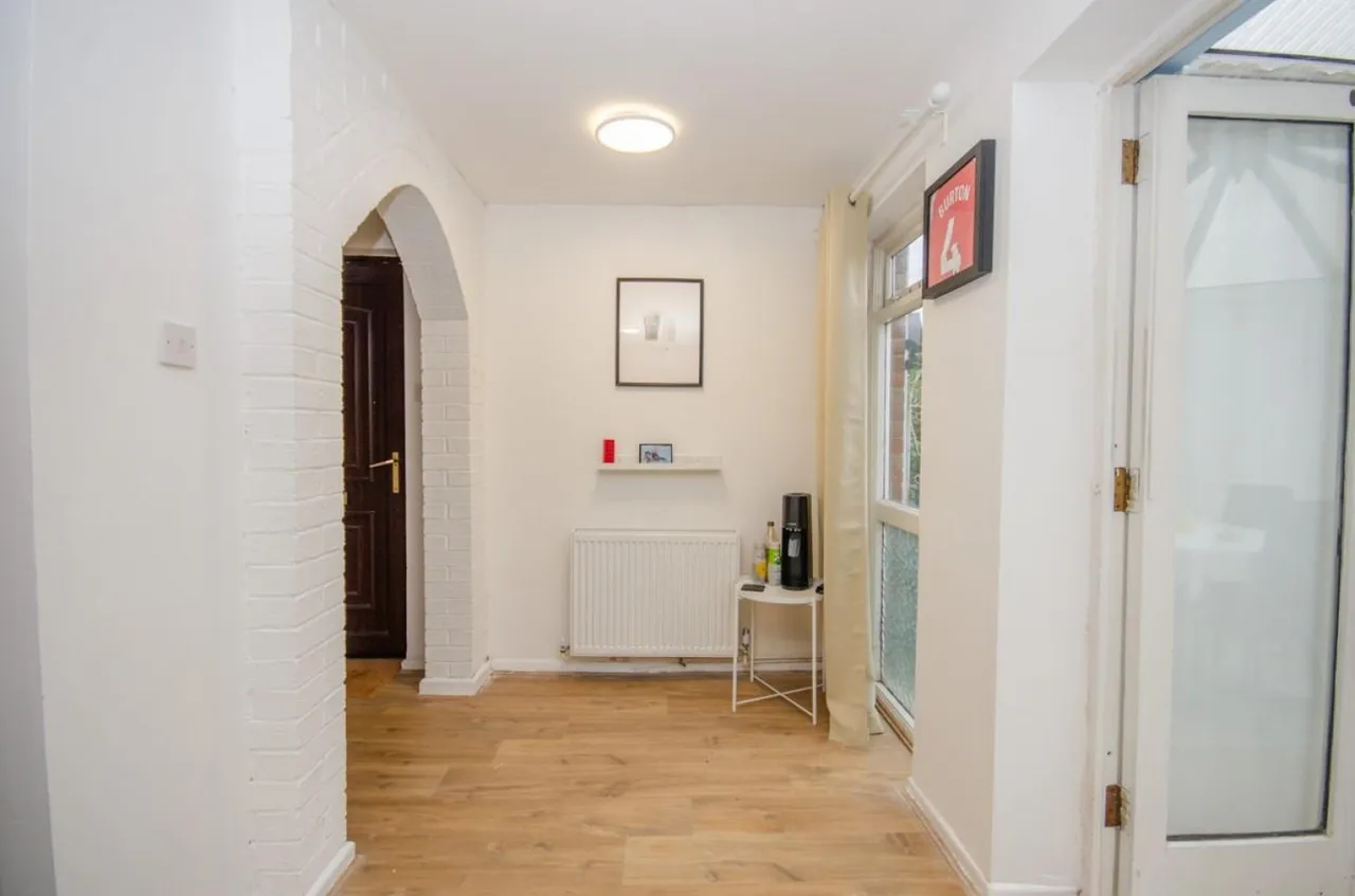 Westerleigh Road, Downend, BS16, photo 4