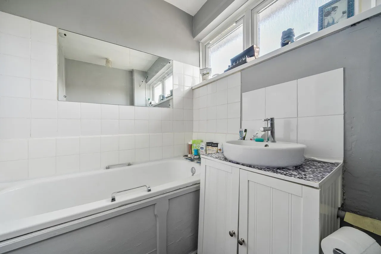 Grovebury Road, SE2, photo 6