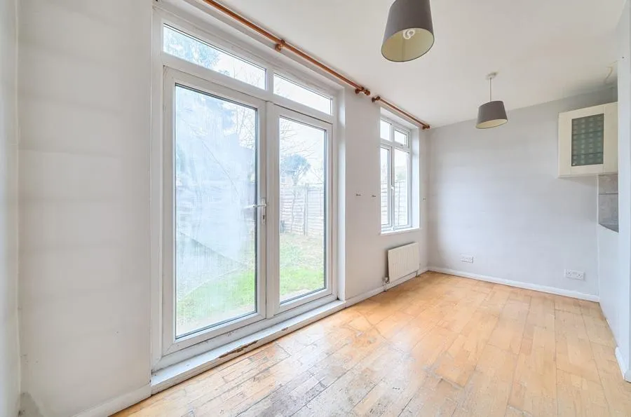 Montacute Road, Morden, SM4, photo 13