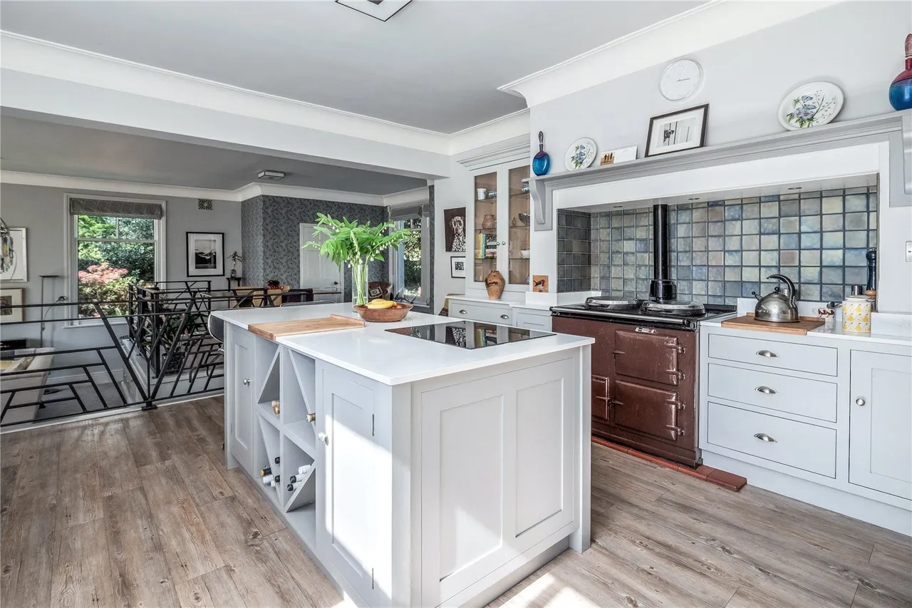 Chelford Road, Knutsford, WA16, photo 3
