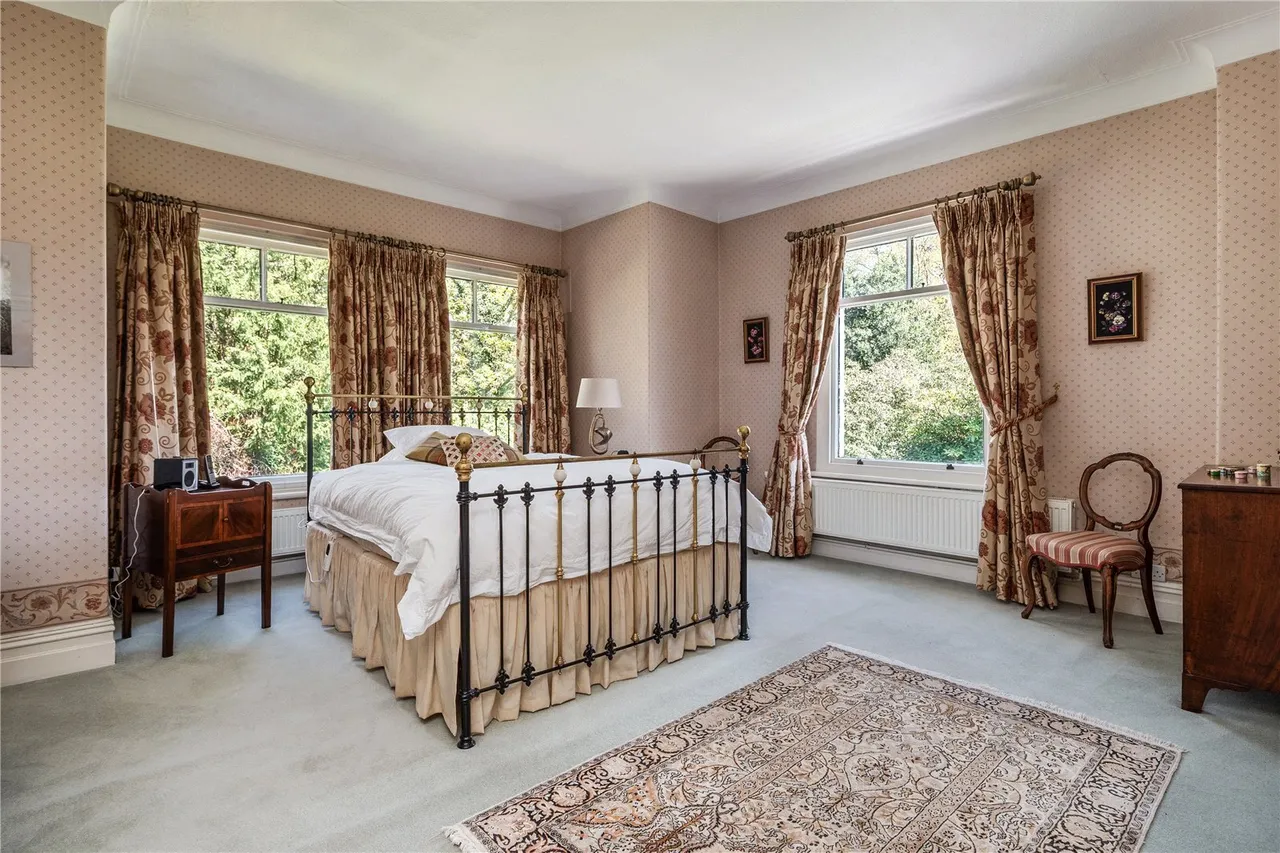 Chelford Road, Knutsford, WA16, photo 13