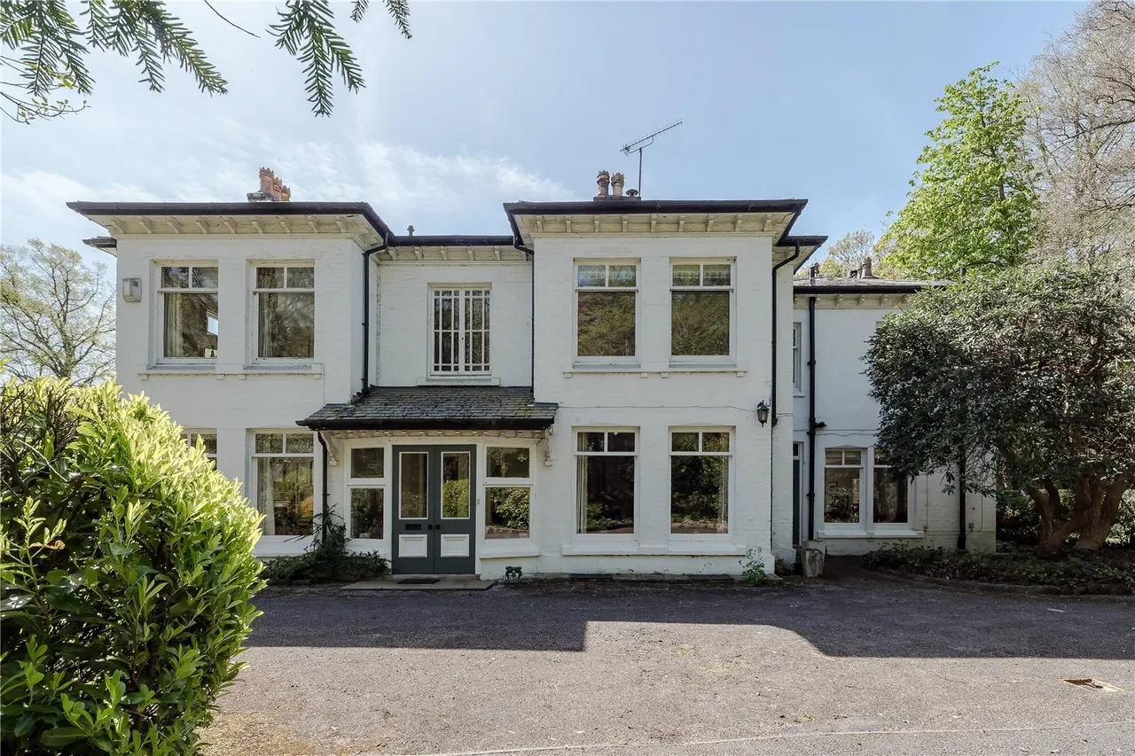 Chelford Road, Knutsford, WA16, photo 20