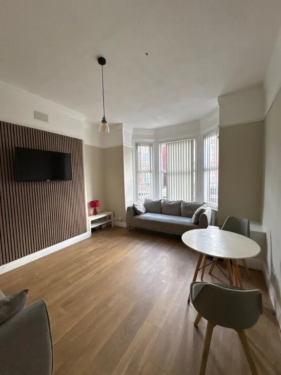 Granville Road, Fallowfield, M14, photo 11