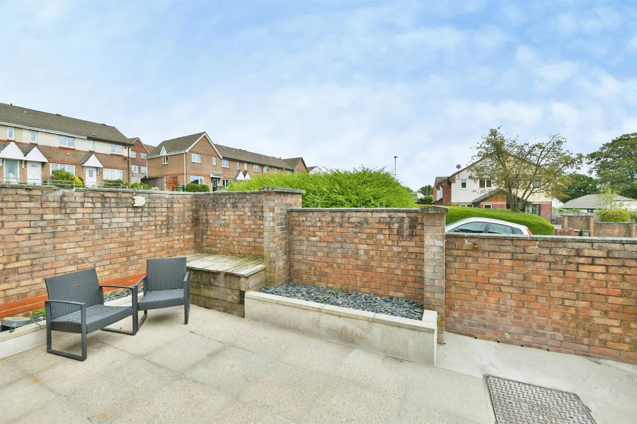 Elder Close, Plympton, PL7, photo 14