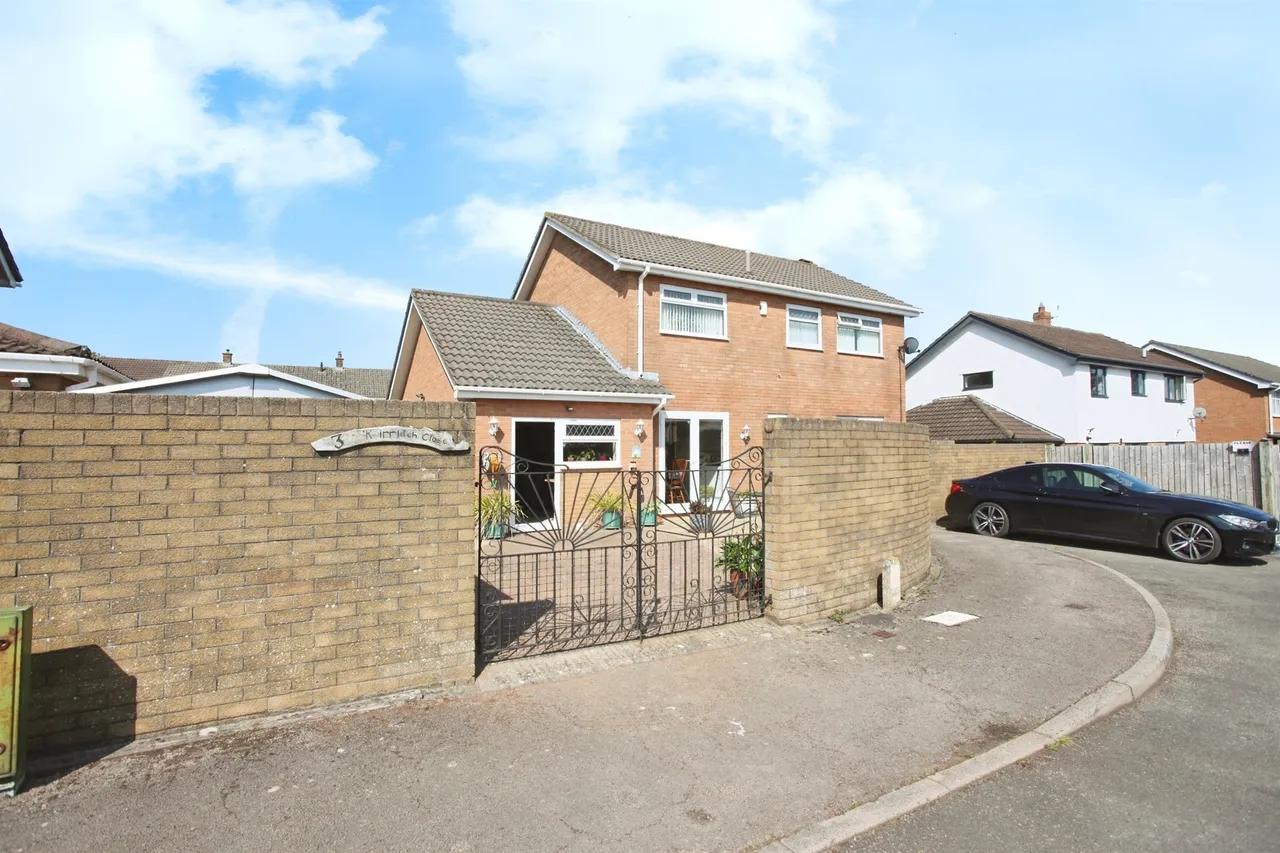 3 bed house for sale, Kirrlach Close, Caldicot, NP26