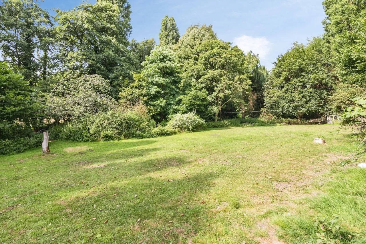 Beccles Road, Thurlton, Norwich, Norfolk, NR14, photo 23