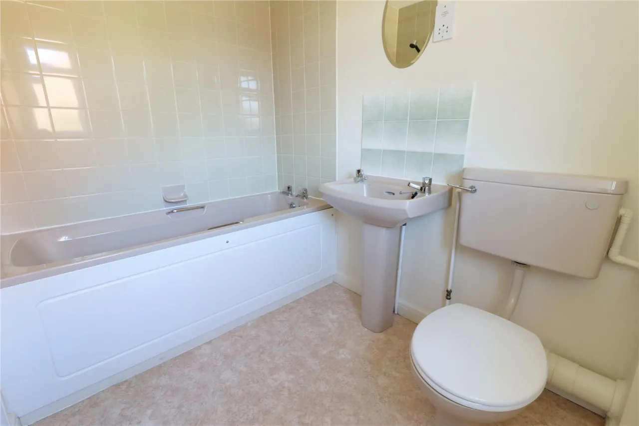 Tarragon Way, Burghfield Common, RG7, photo 11