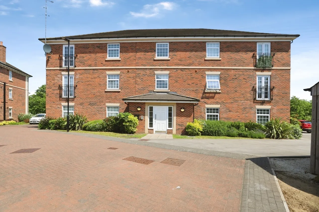 1 bed flat for sale — Rosso Close, Doncaster, South Yorkshire, DN4