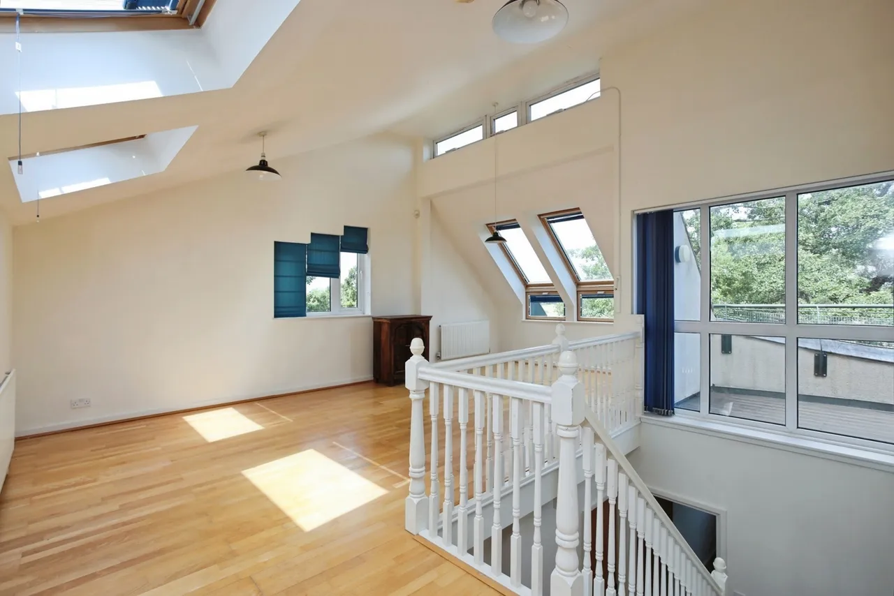 Avebury Avenue, Tonbridge, TN9, photo 12