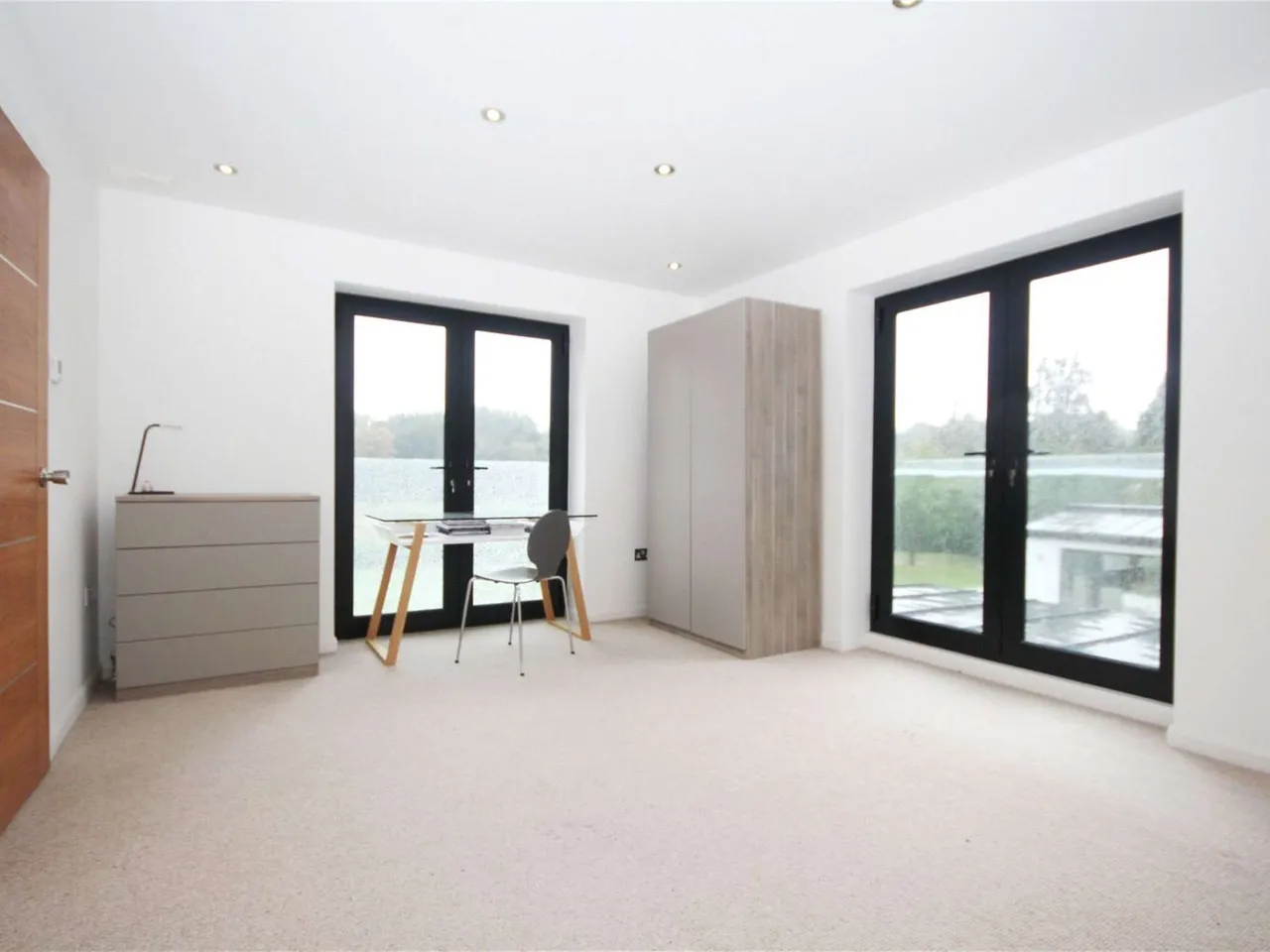 Oxford Road, Gerrards Cross, Buckinghamshire, SL9 7AT, photo 8