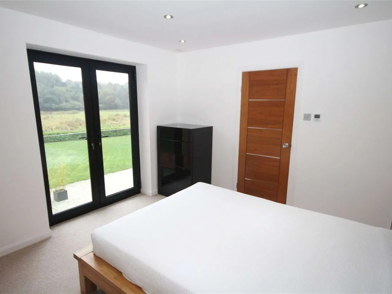 Oxford Road, Gerrards Cross, Buckinghamshire, SL9 7AT, photo 4