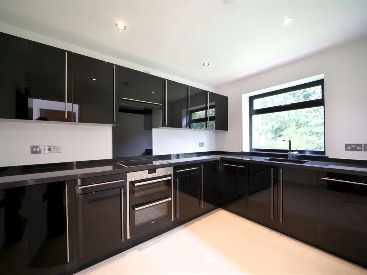 Oxford Road, Gerrards Cross, Buckinghamshire, SL9 7AT, photo 6