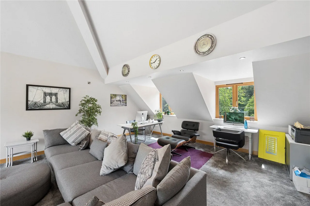 Carleton Road, Pontefract, WF8, photo 21
