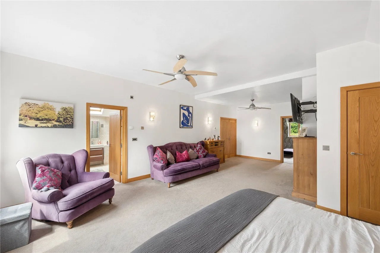 Carleton Road, Pontefract, WF8, photo 15