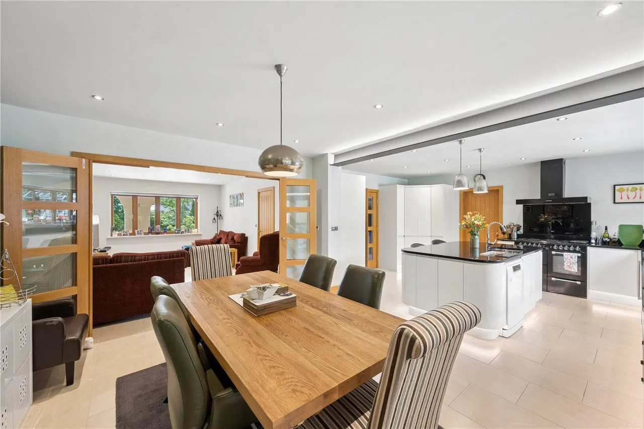 Carleton Road, Pontefract, WF8, photo 6