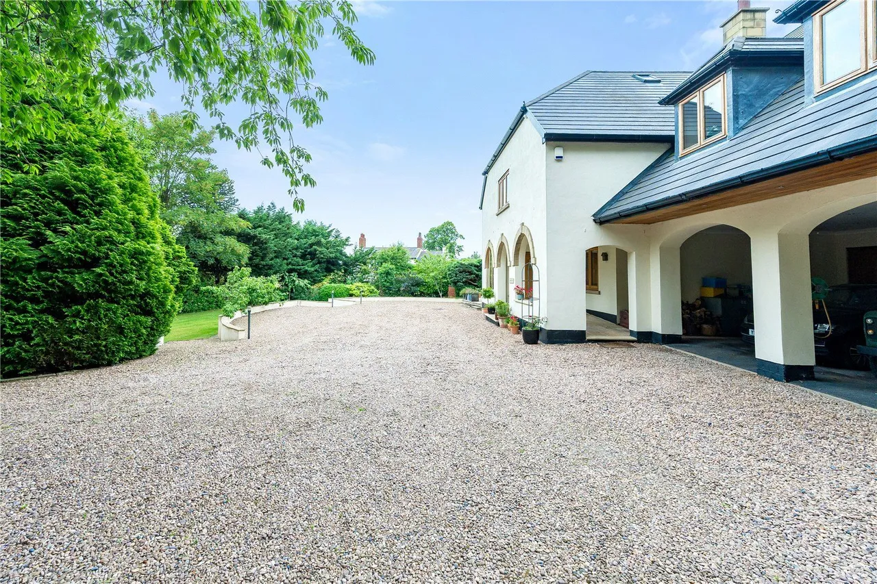 Carleton Road, Pontefract, WF8, photo 40