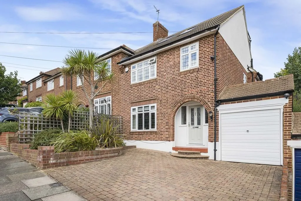 4 bed house for sale, Willow Close, Bexley, DA5