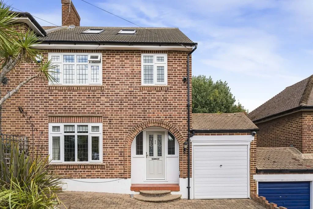 Willow Close, Bexley, DA5, photo 32