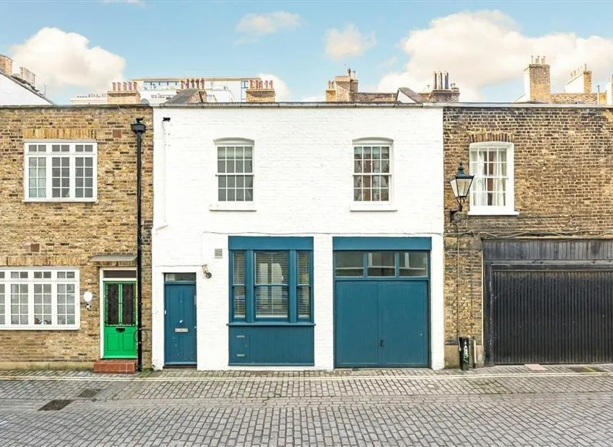 3 bed house for sale — Great Cumberland Mews, Marylebone, W1H