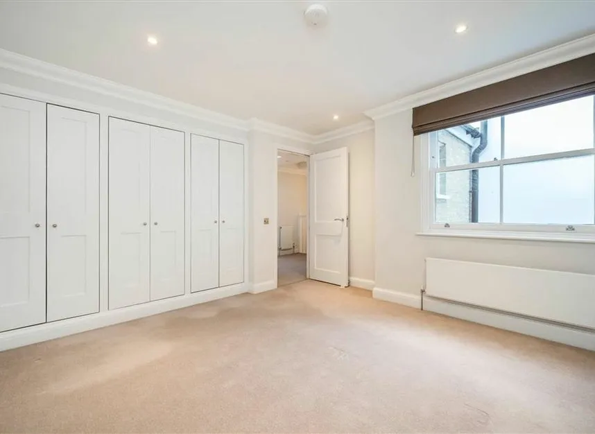 Great Cumberland Mews, Marylebone, W1H, photo 5
