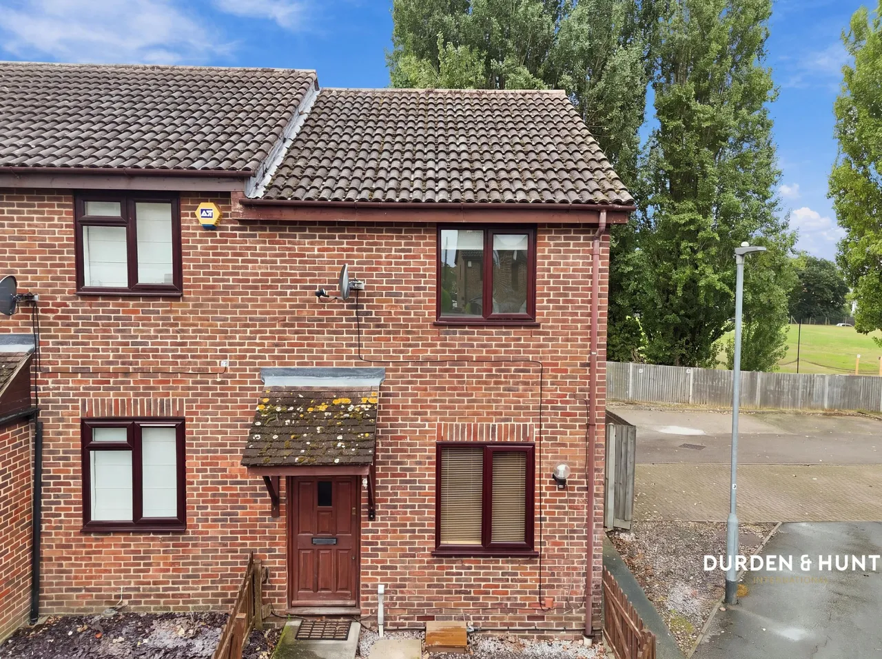 2 bed house for sale, Alderwood Close, Abridge, RM4
