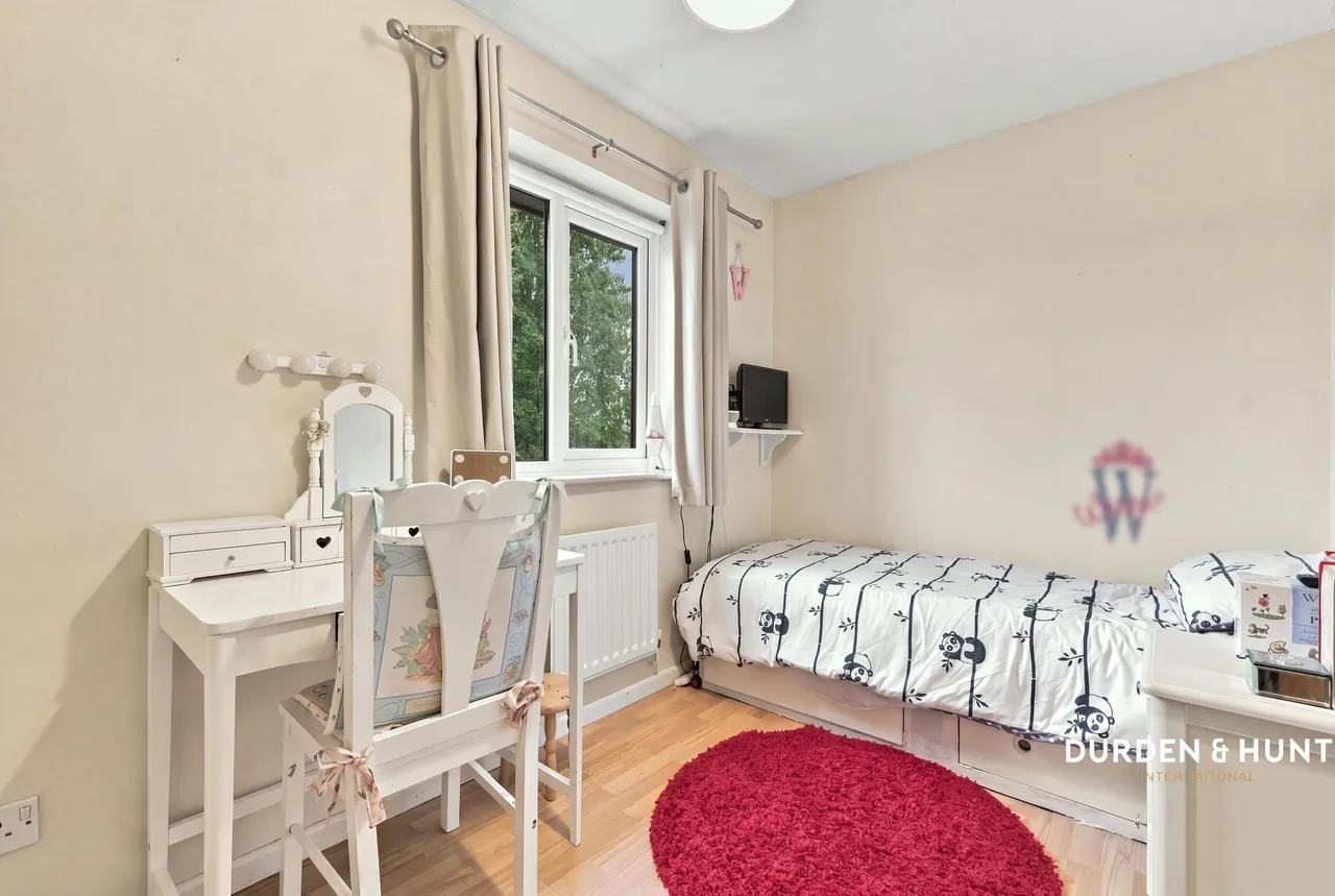 Alderwood Close, Abridge, RM4, photo 11
