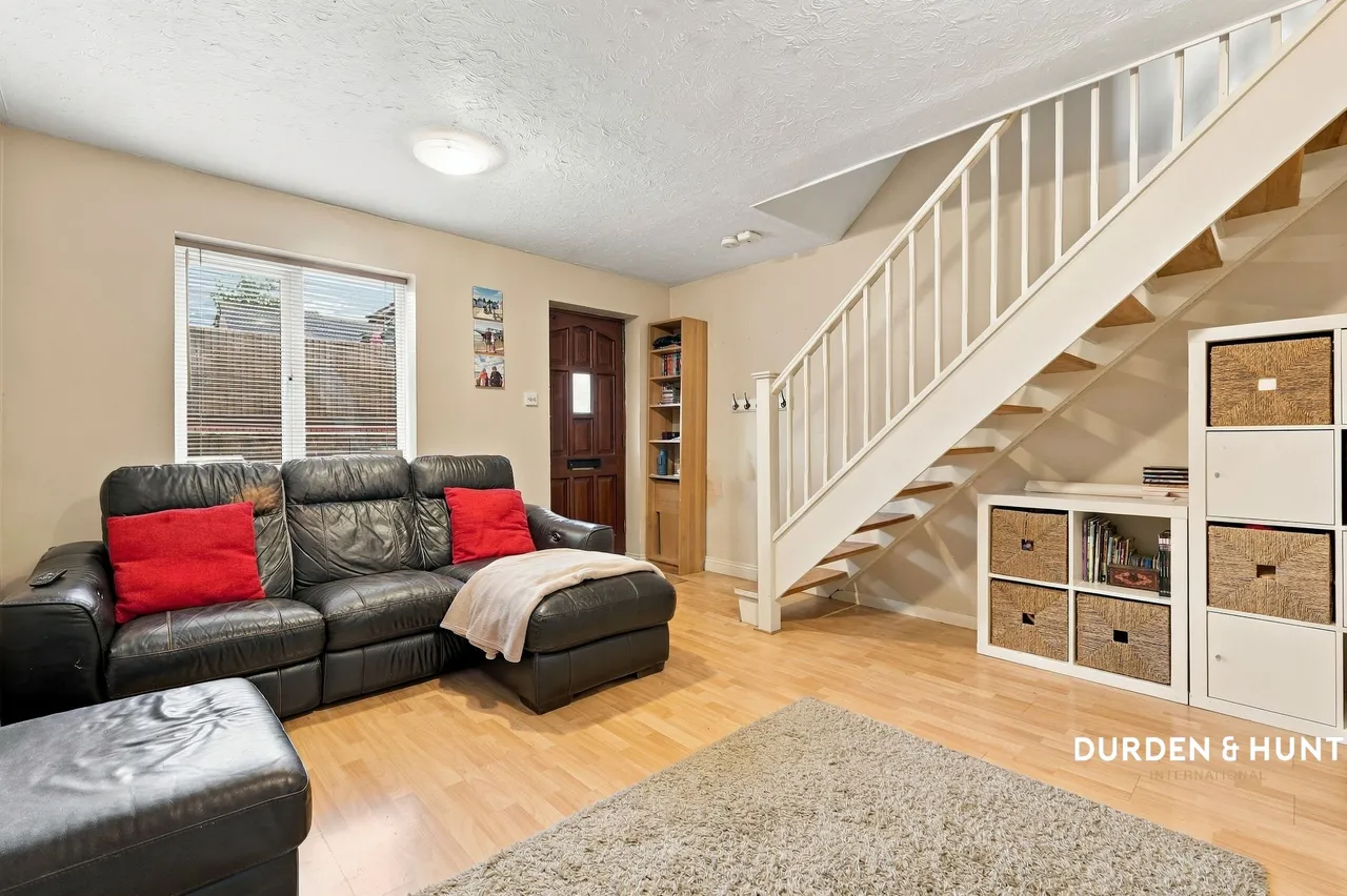 Alderwood Close, Abridge, RM4, photo 3