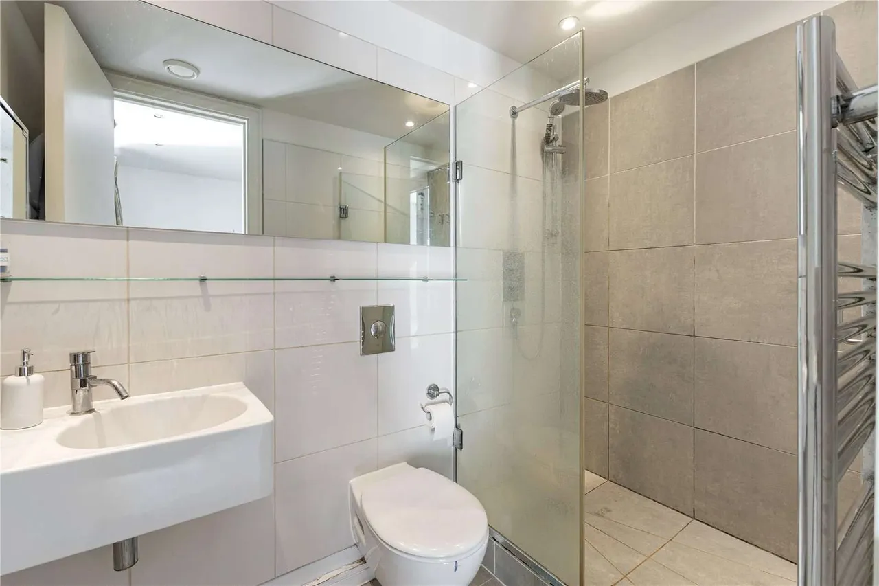Eastfields Avenue, Putney, London, SW18 1JU, photo 10