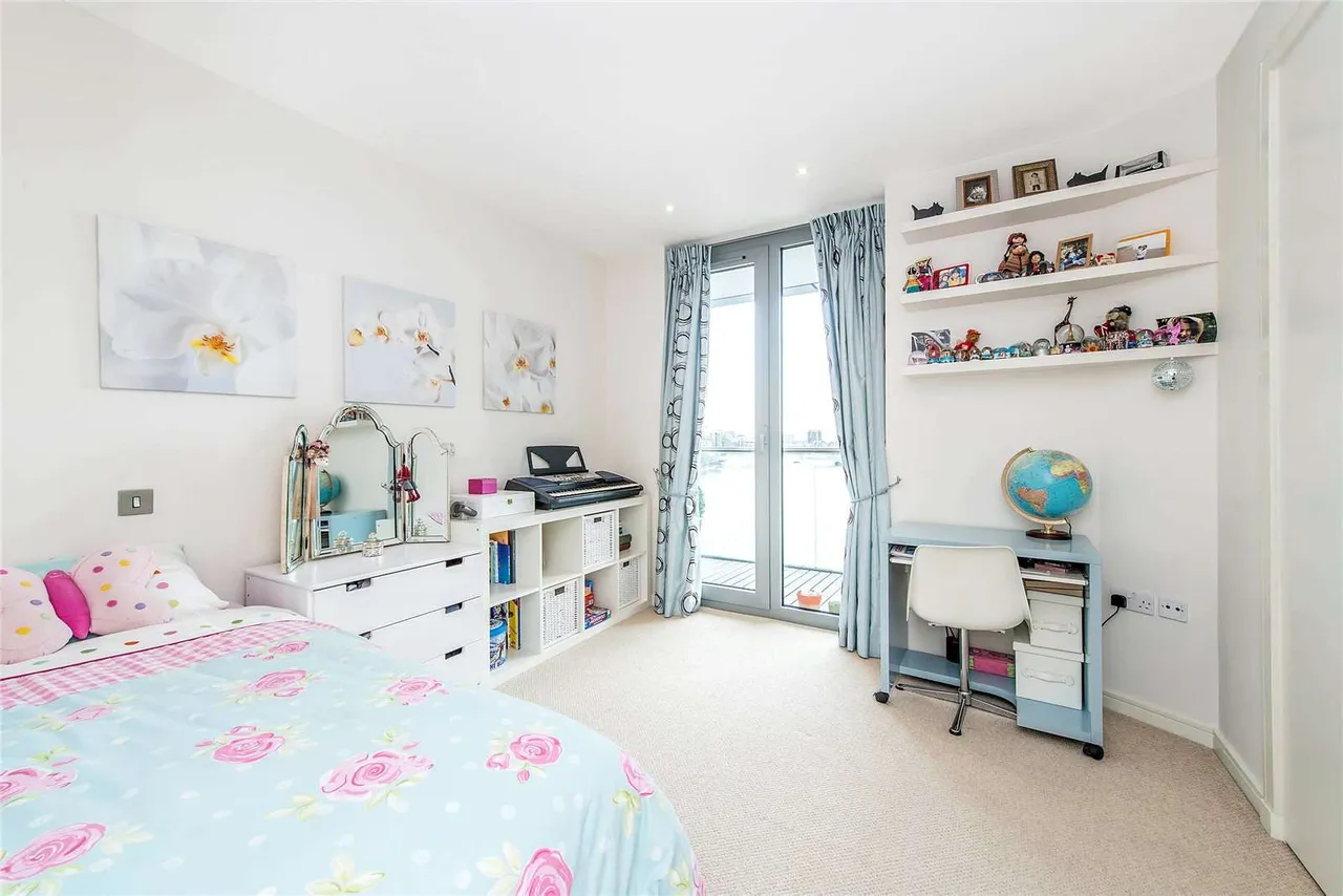 Eastfields Avenue, Putney, London, SW18 1JU, photo 11