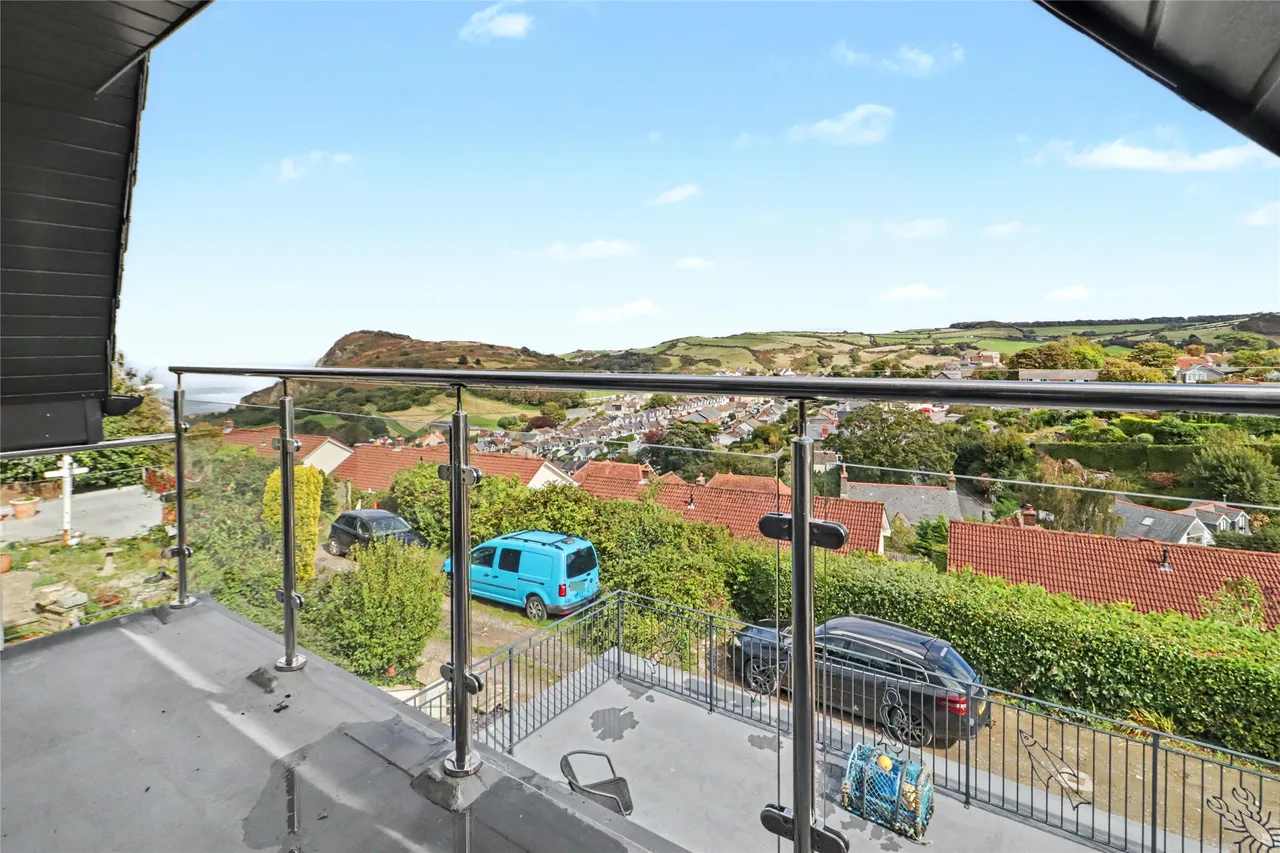 Combe Park, Ilfracombe, EX34, photo 2