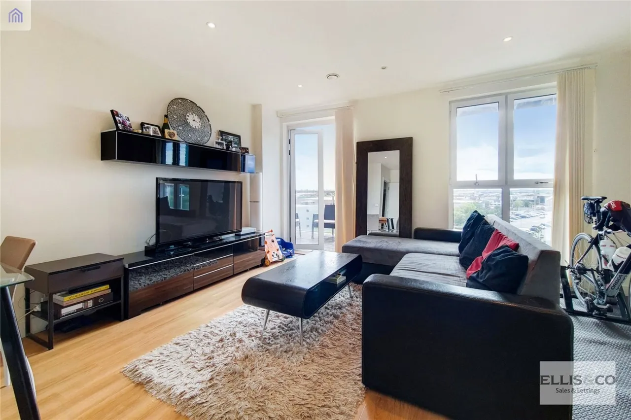 Hatton Road, Wembley, HA0, photo 5
