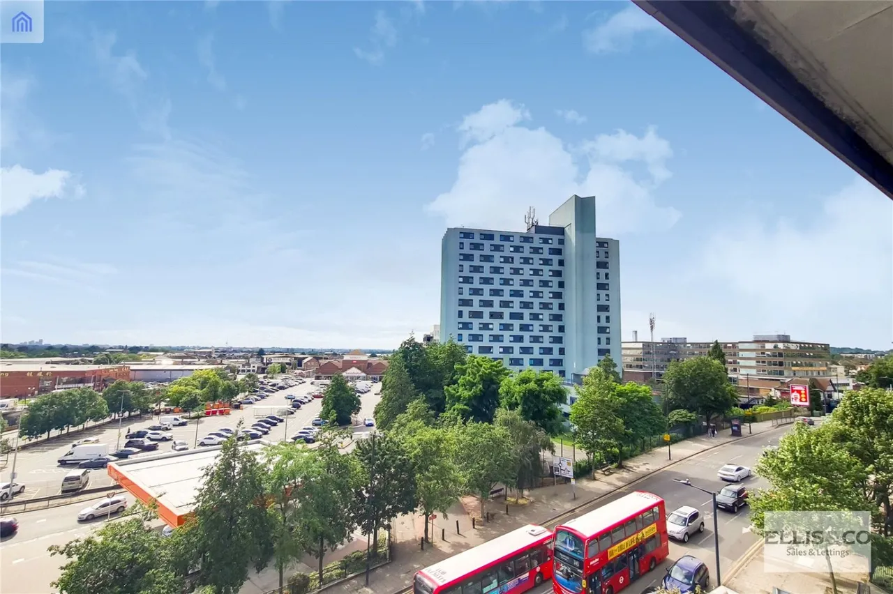 Hatton Road, Wembley, HA0, photo 9