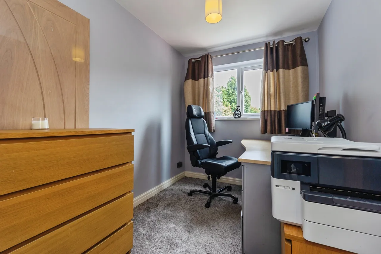 Duncombe Close, Stockport, SK7, photo 7
