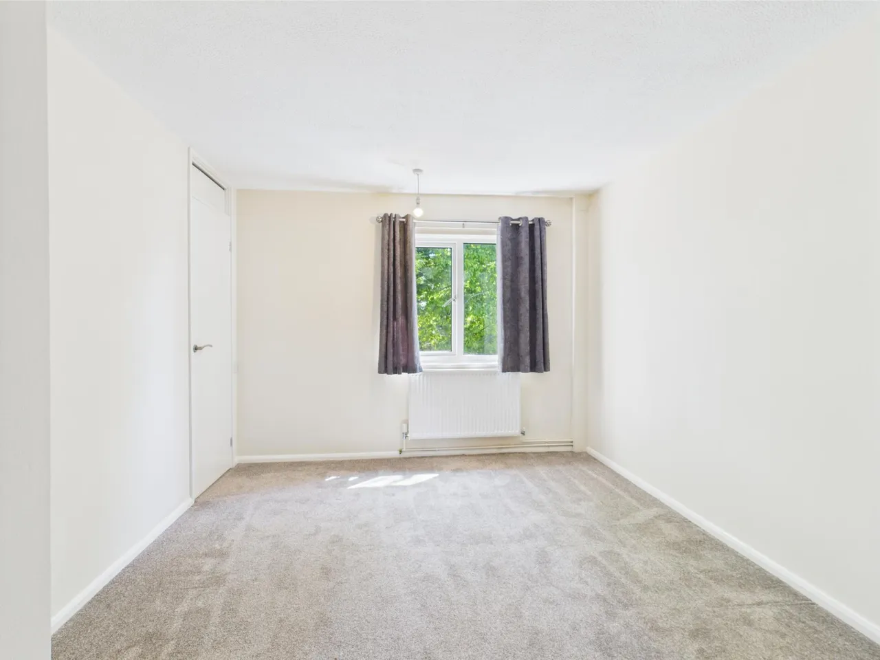 Pershore Road, Popley, Basingstoke, RG24, photo 6