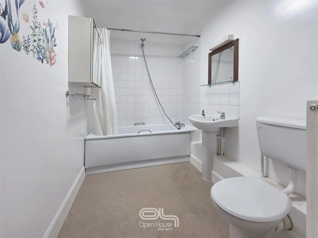 Alexandra Road, London, NW8, photo 17