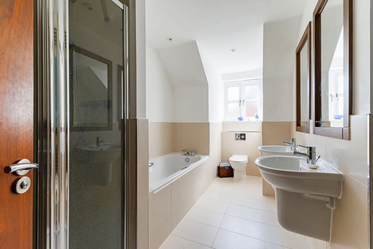 Ortman Close, Gerrards Cross, SL9, photo 10