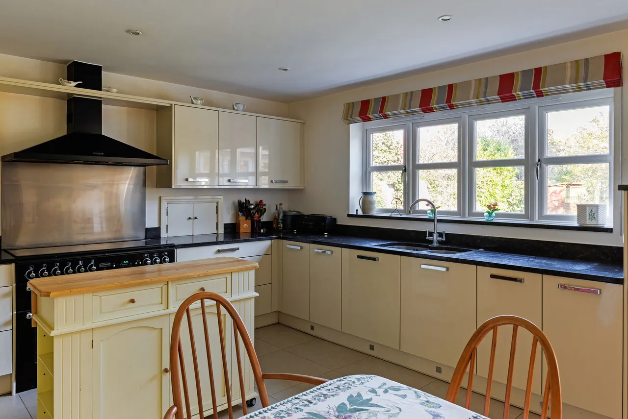Ortman Close, Gerrards Cross, SL9, photo 11