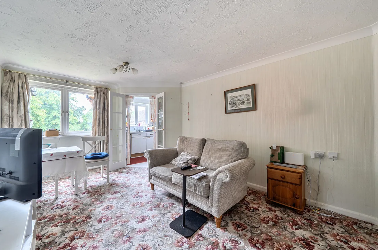 Upper Gordon Road, Camberley, Surrey, GU15 2HE, photo 4