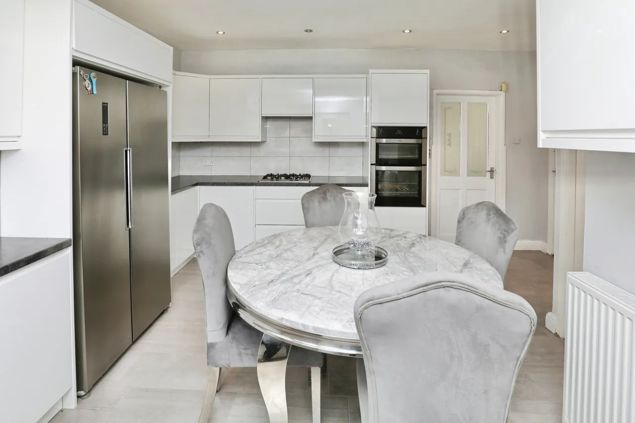 3 bed house for sale — Roberts Drive, Bootle
