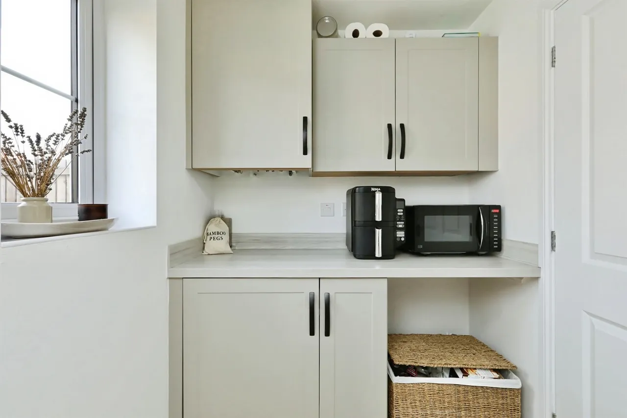 Davy Road, New Rossington, DN11, photo 9