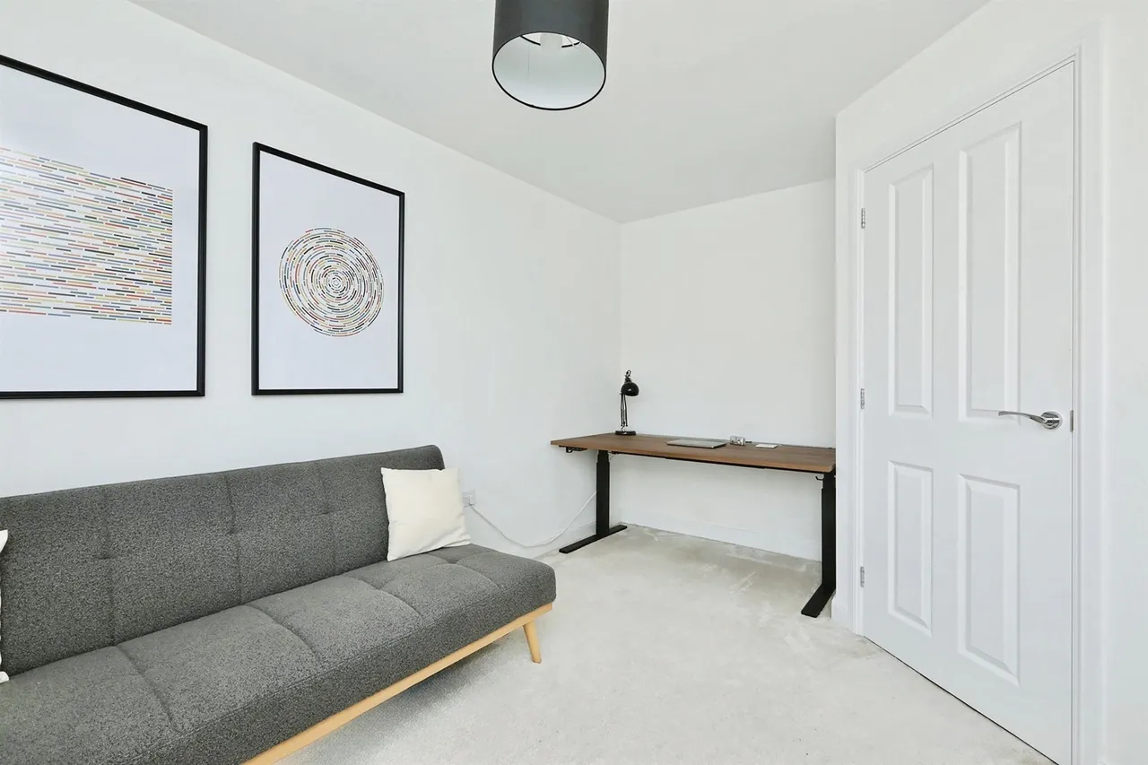 Davy Road, New Rossington, DN11, photo 18