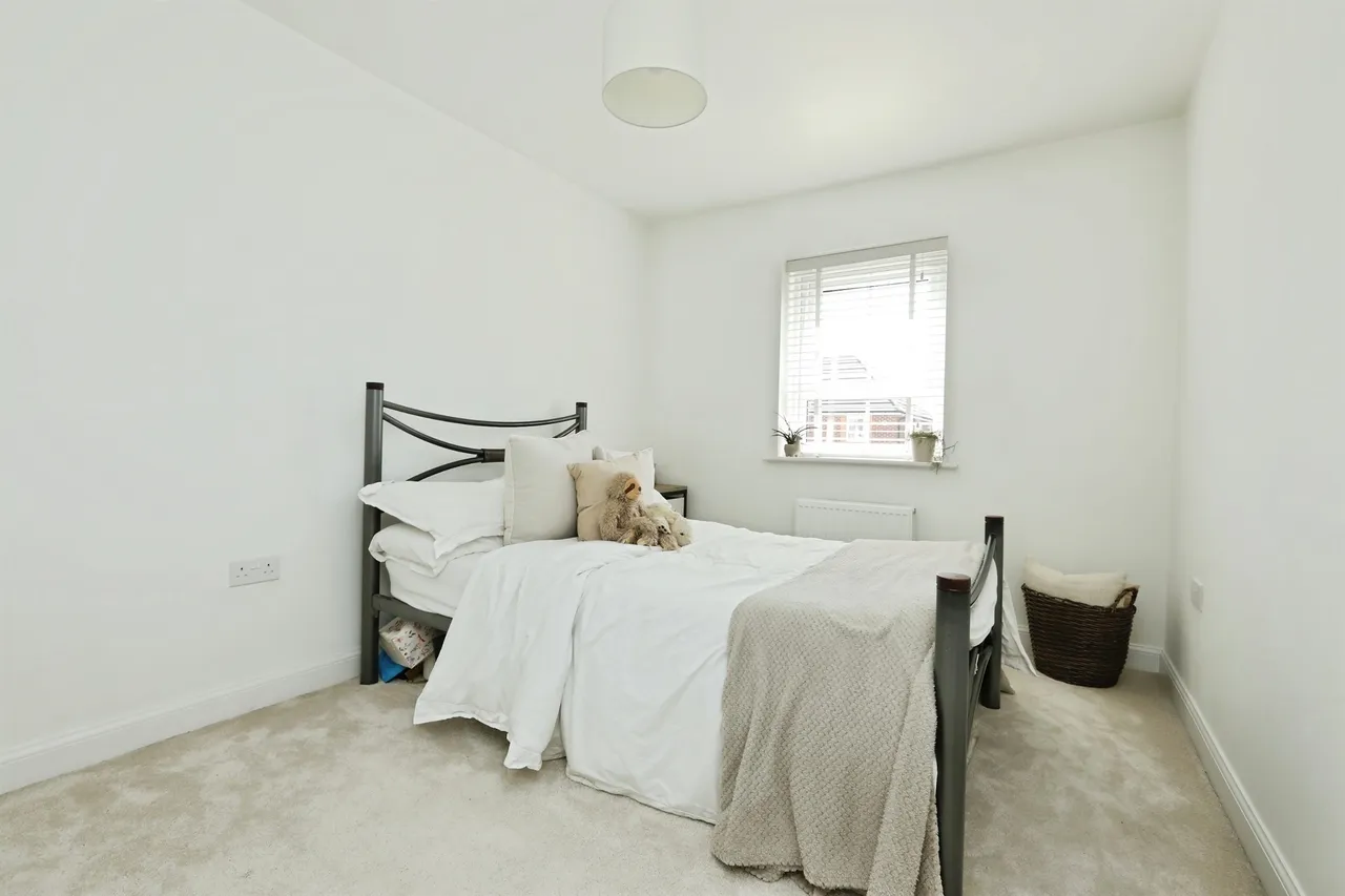 Davy Road, New Rossington, DN11, photo 15