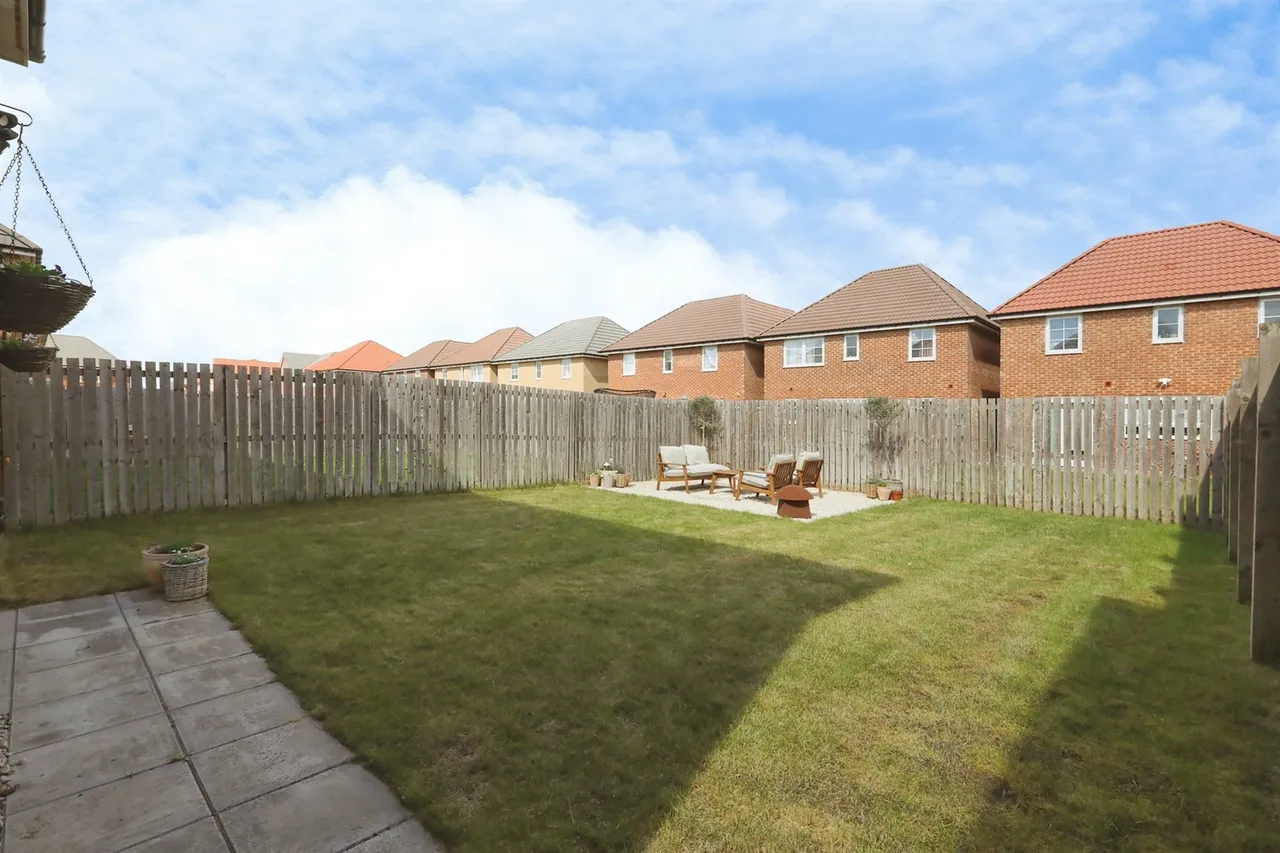 Davy Road, New Rossington, DN11, photo 20