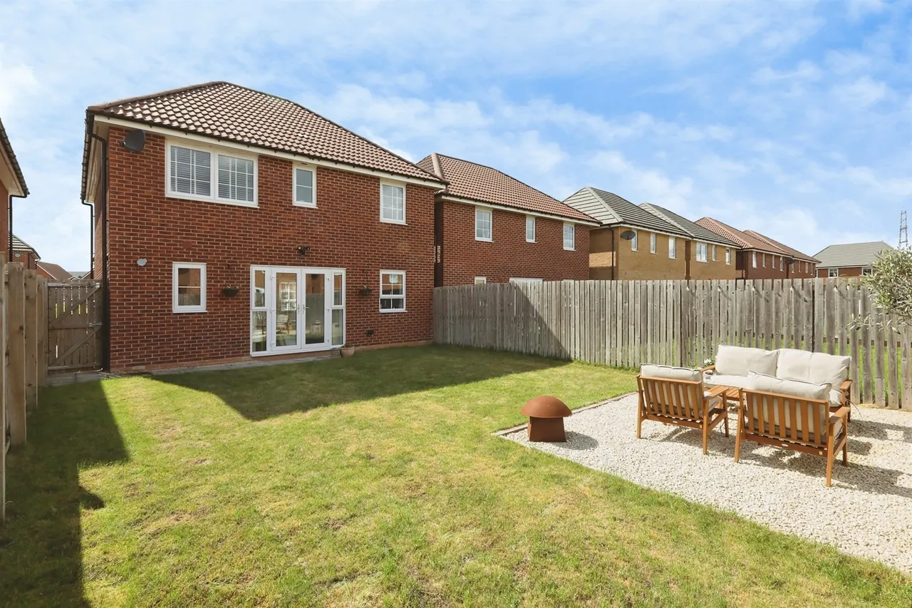 Davy Road, New Rossington, DN11, photo 4