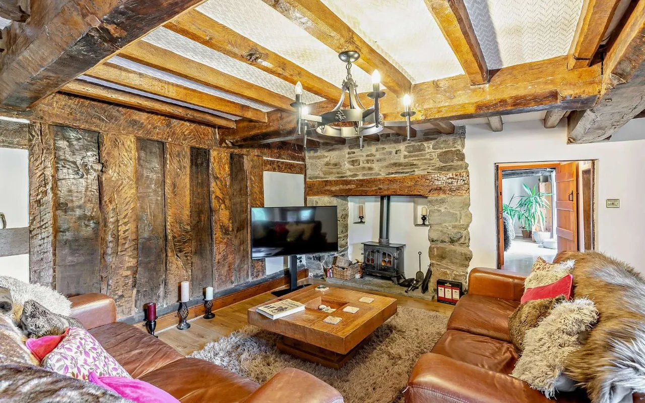 Pen-y-Garnedd, Llanrhaeadr Ym Mochnant, Oswestry, Powys, SY10 0AS, photo 9