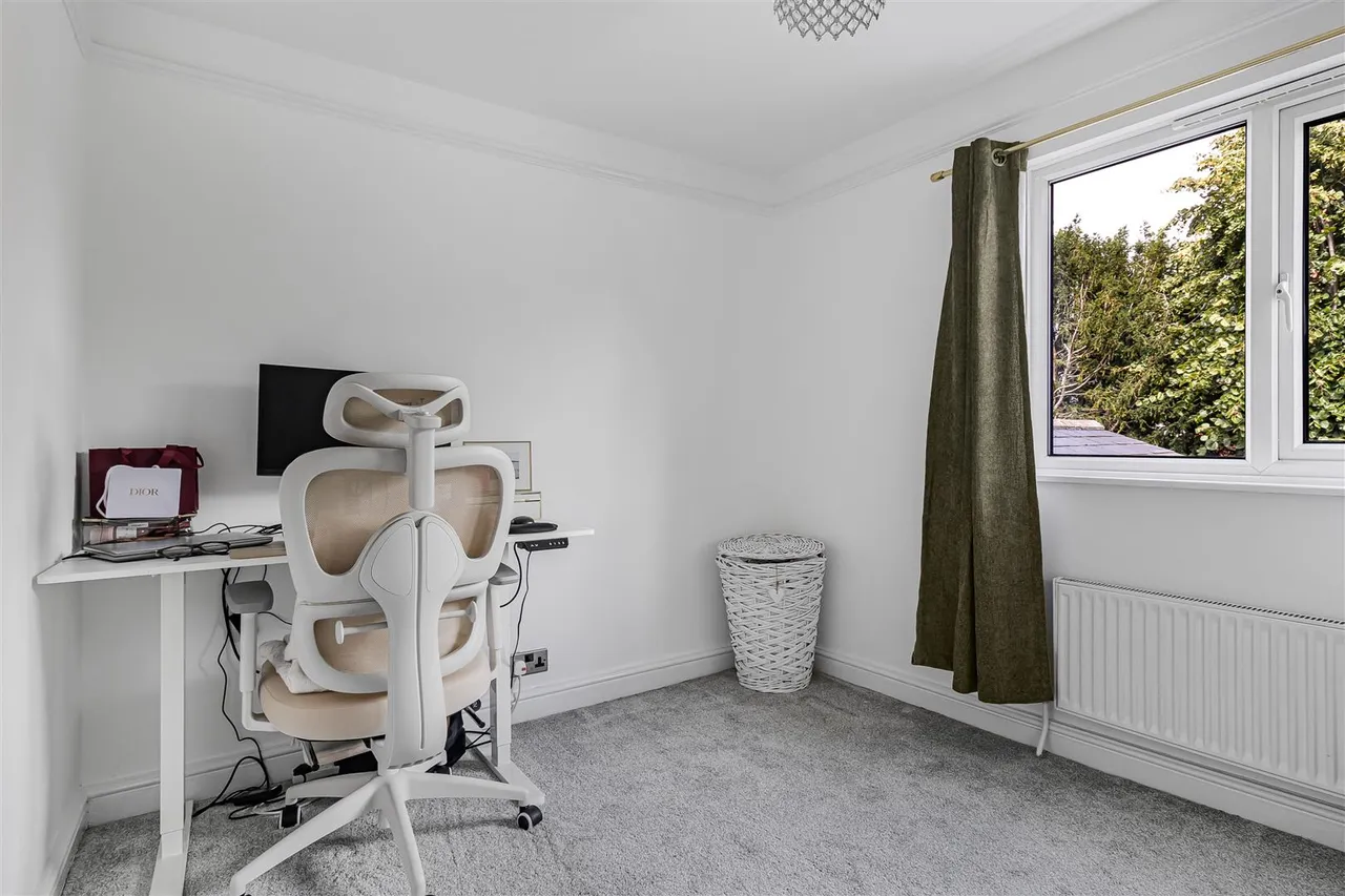 Downs Place, Haverhill, CB9, photo 10