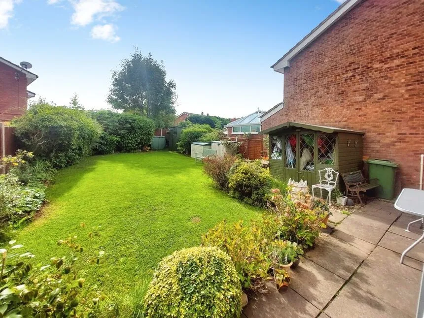 Collett Road, Perton, Staffordshire, WV6, photo 6