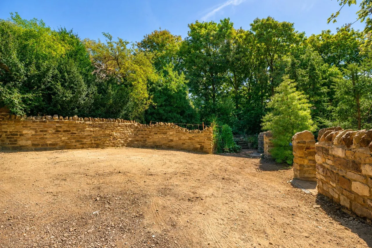 Northampton Road, Blisworth, NN7, photo 7